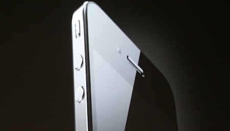 Y el ganador es….  iPhone 4, por supuesto