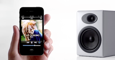 Apple lanza dos nuevos anuncios de televisión del iPhone 4