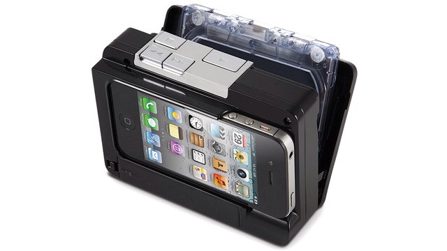 Accesorio - Walkmanesque para iPhone convierte viejos cassette a MP3