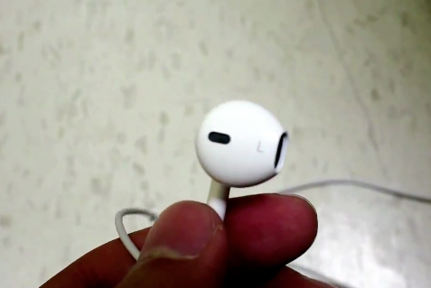 Estos podrían ser los nuevos auriculares del iPhone 5