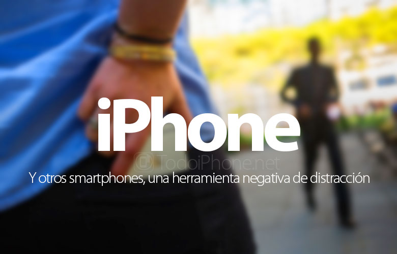 iphone-smartphones-herramienta-negativa-distraccion